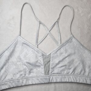 Alo yoga goddess sports bra